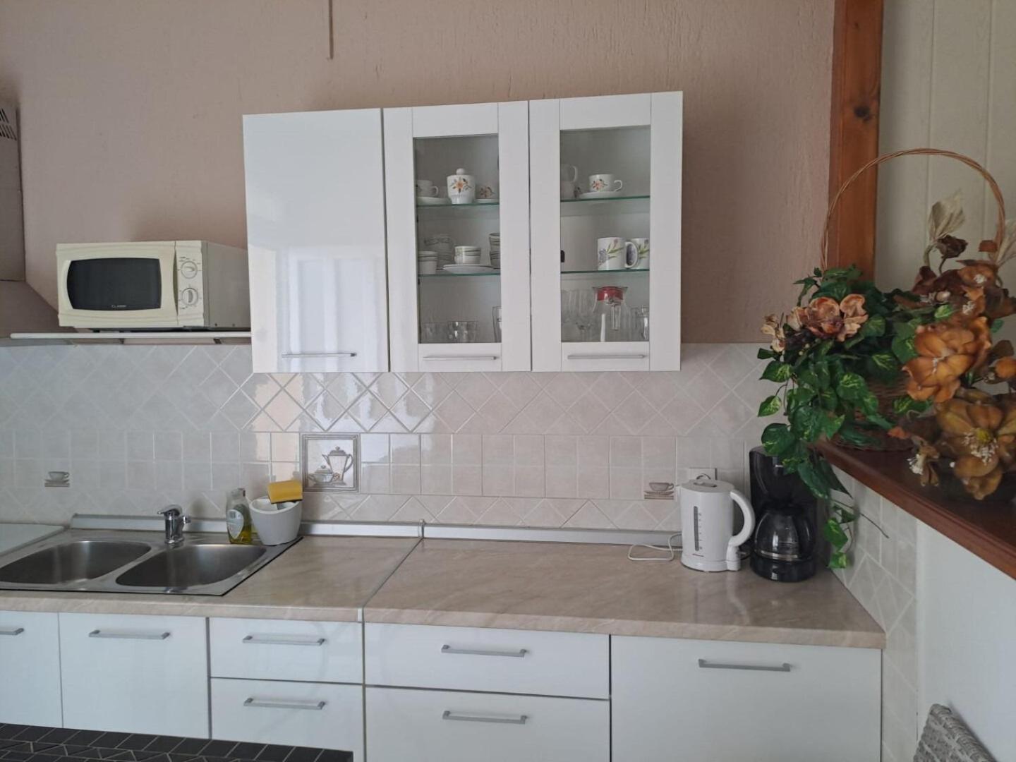 Apartments Mig - With Beautiful Garden Supetarska Draga Bagian luar foto